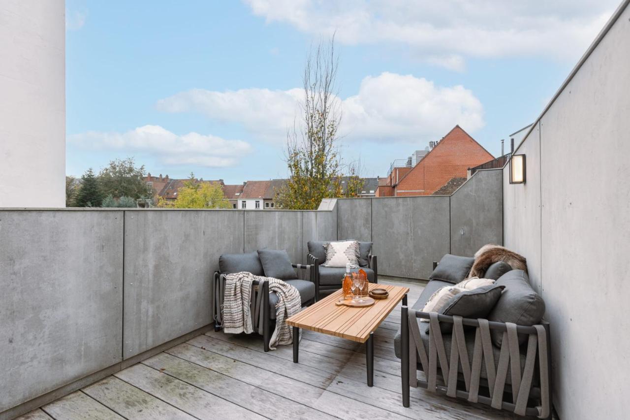 Beautiful Luxurious Mansion With Several Terraces Kortrijk Eksteriør billede