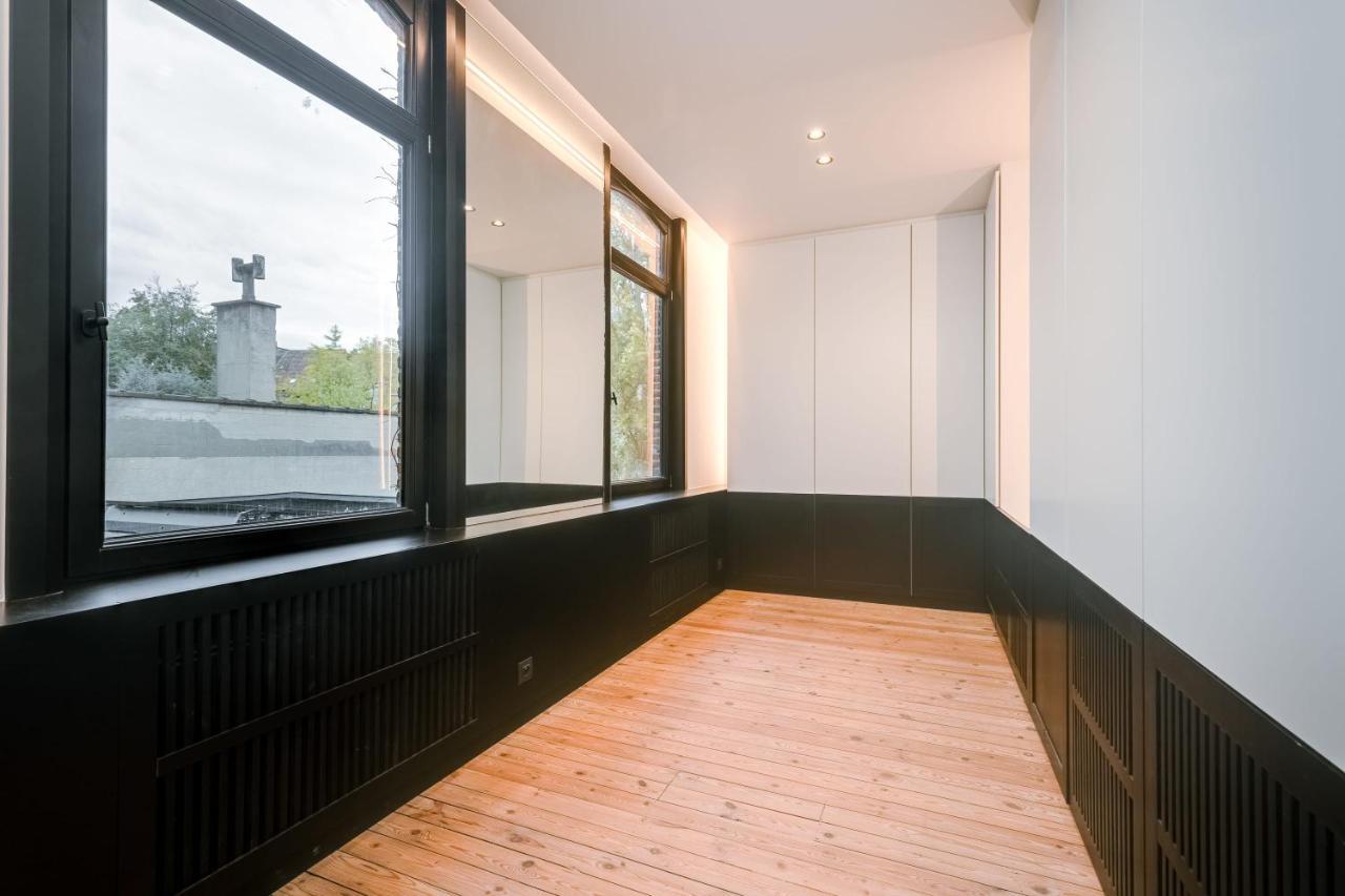 Beautiful Luxurious Mansion With Several Terraces Kortrijk Eksteriør billede